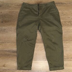 GAP Women’s Khaki Chinos in Olive